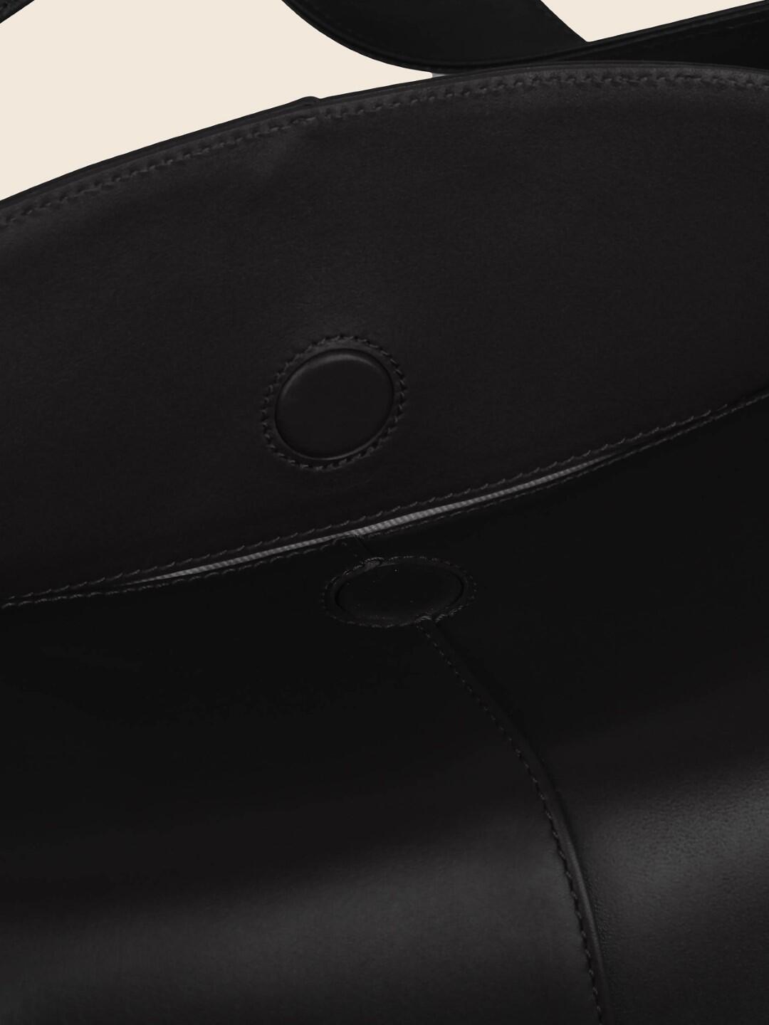 Numa-Classic_Black-3.jpg