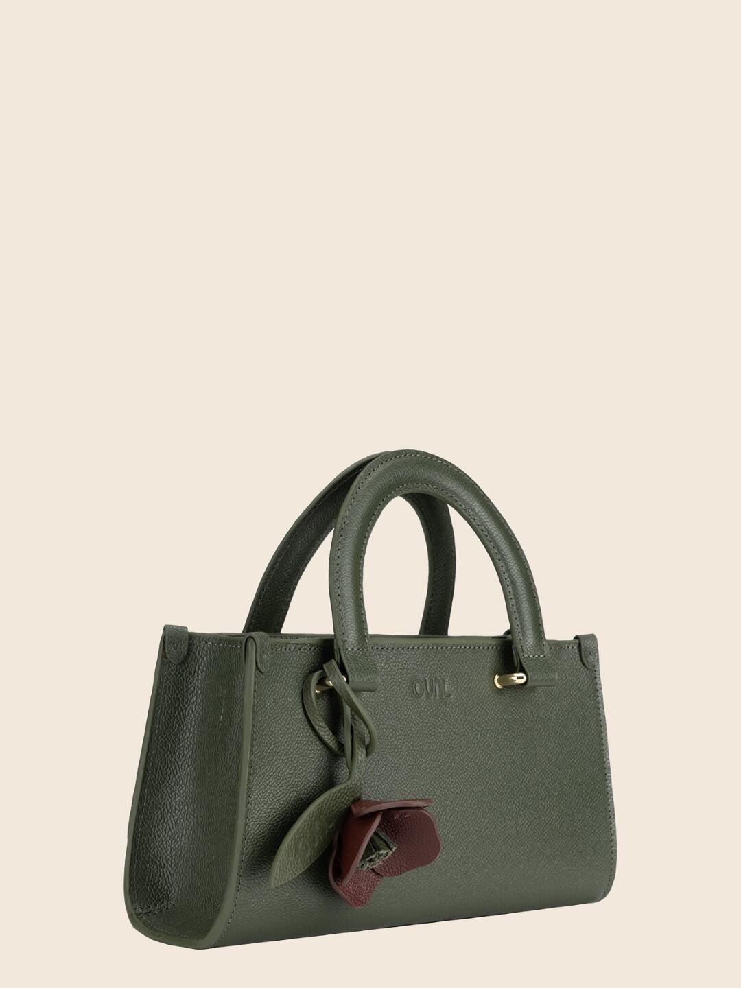 Ava-Green-2.jpg