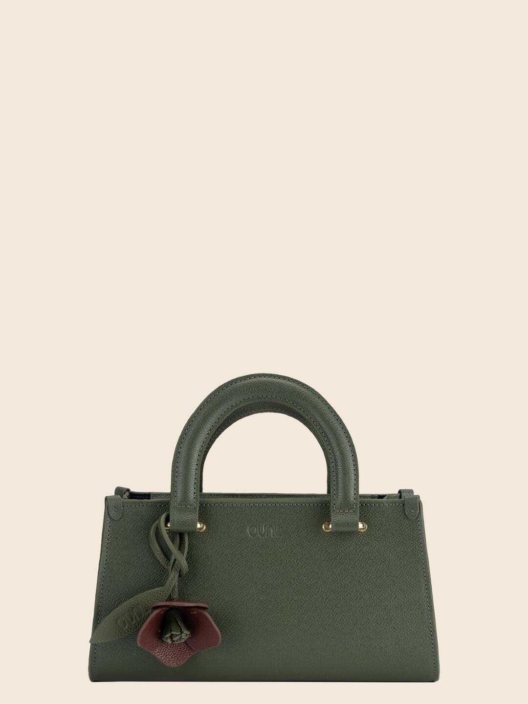 Ava-Green-1.jpg