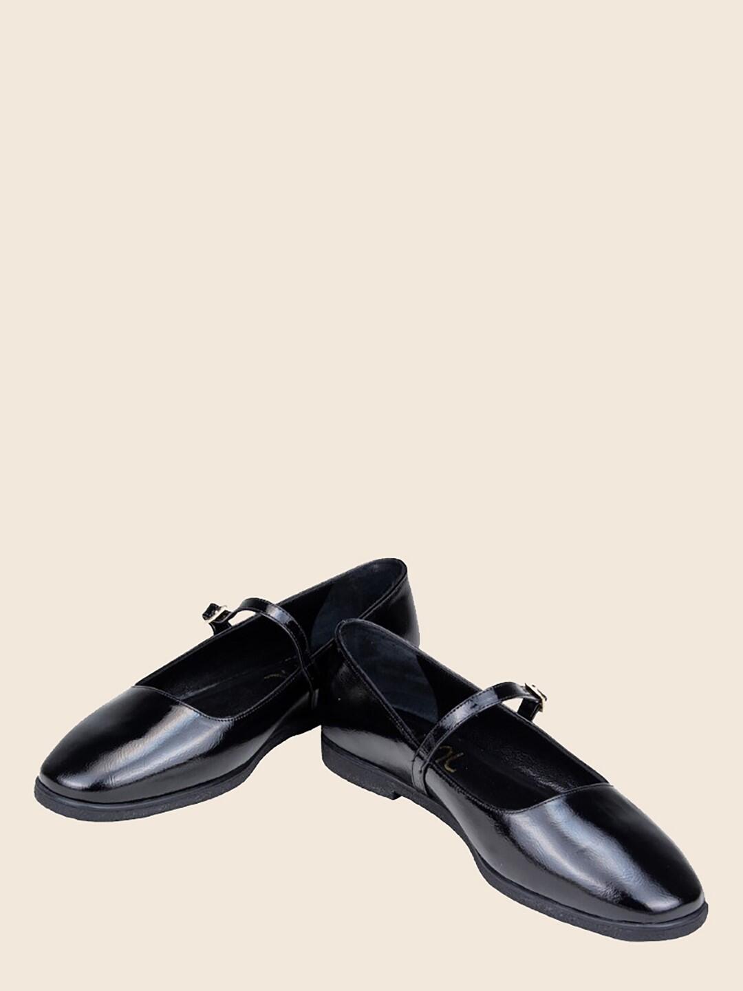 Nova-Black-3.jpg
