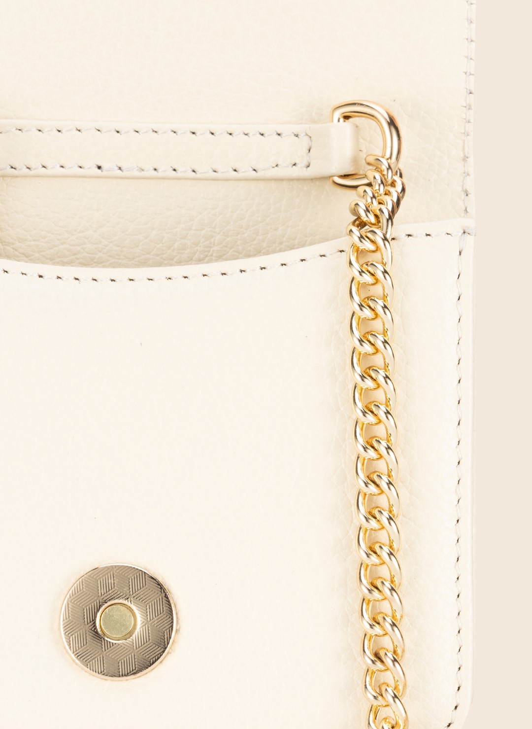 leather-04-14-091
